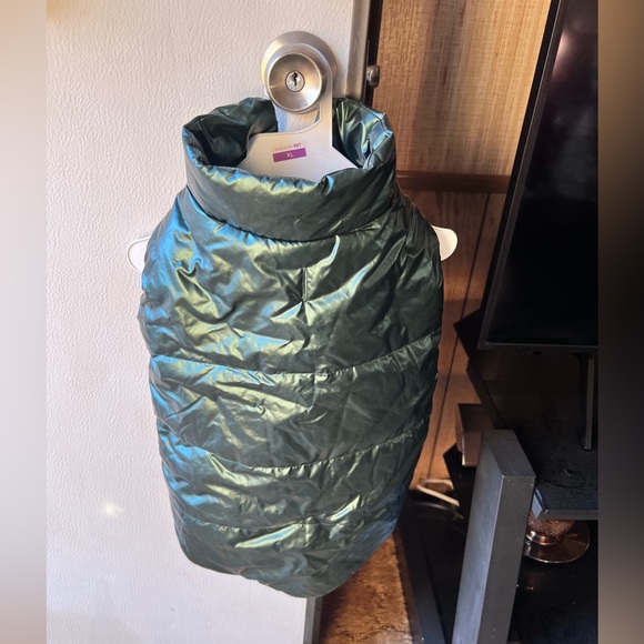 NWT🐶Cosmo puffy dog 🐶 coat emerald green size large - Picture 6 of 14